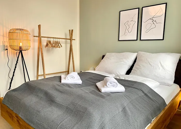 Cozy One Bedroom In דירה אוגסבורג