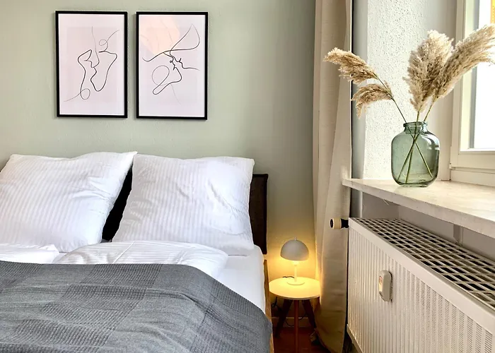 Cozy One Bedroom In *